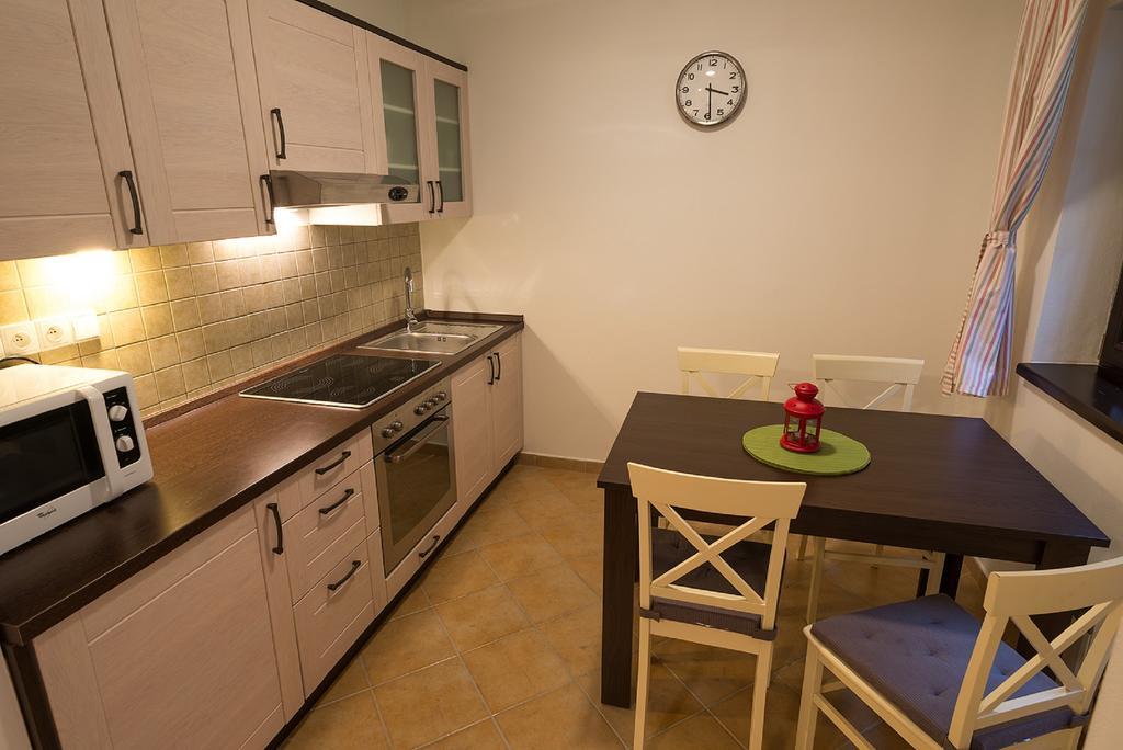 Apartmany Hrabovo Ruzomberok Habitación foto